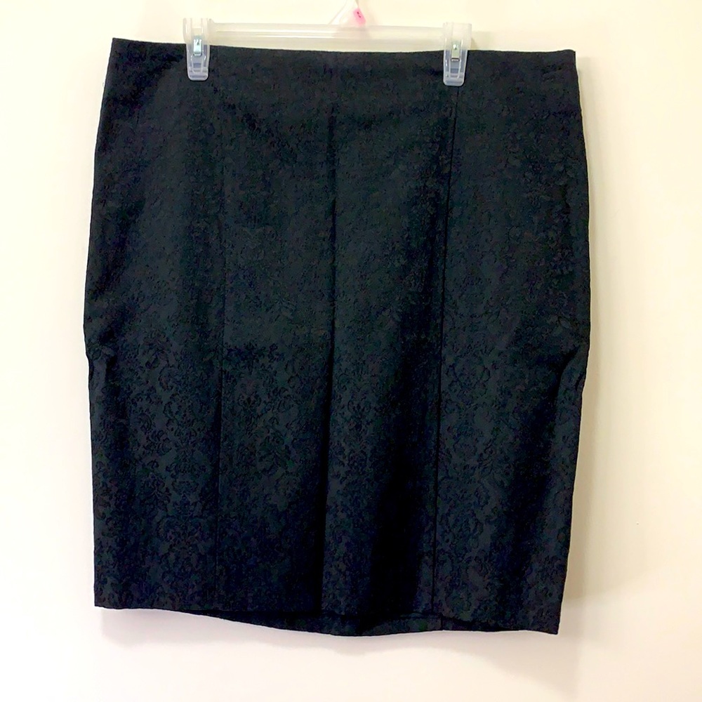 Mossimo Textured Skirt